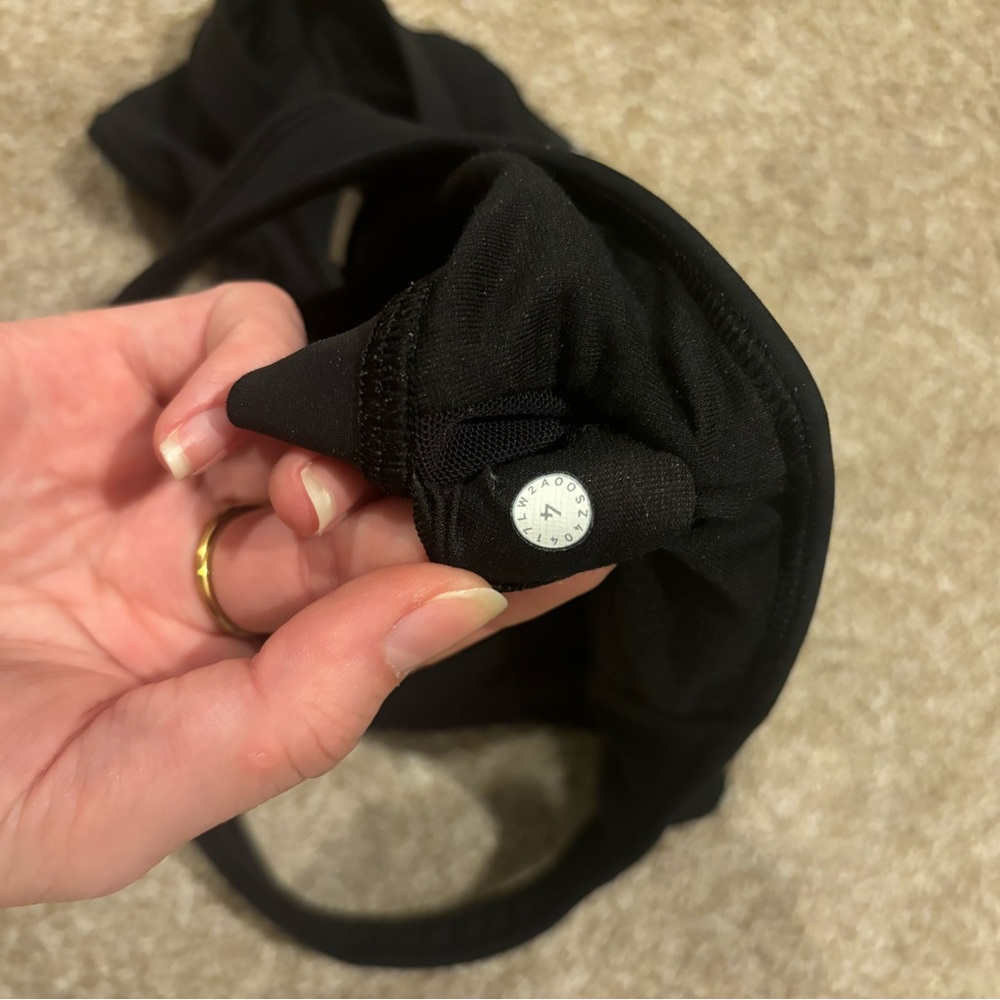 Lululemon Colour Me Quick Sports Bra (Size 4) - Picture 8 of 8